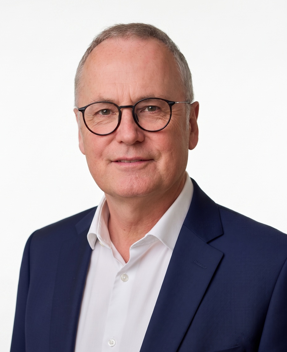 Dr. Wolfgang Hartmann